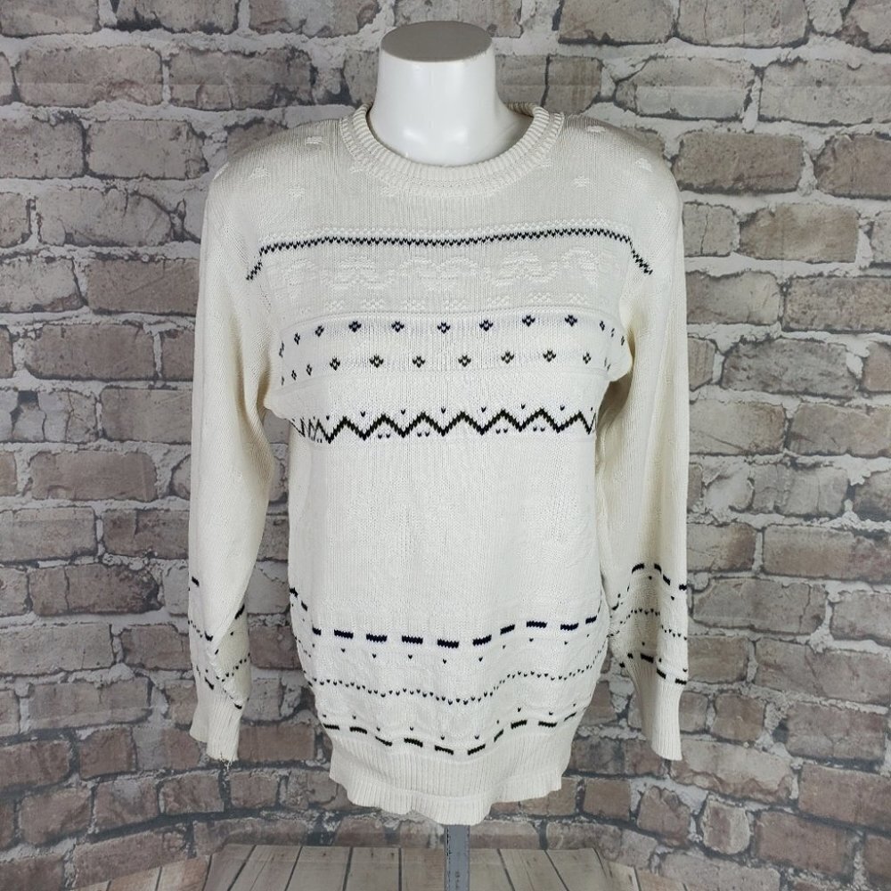 Vintage 80s Jacquard  Crewneck Pullover Sweater Cream Measures Medium